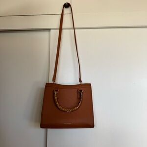 Chic Tan Leather Shoulder Bag with Bamboo Accents